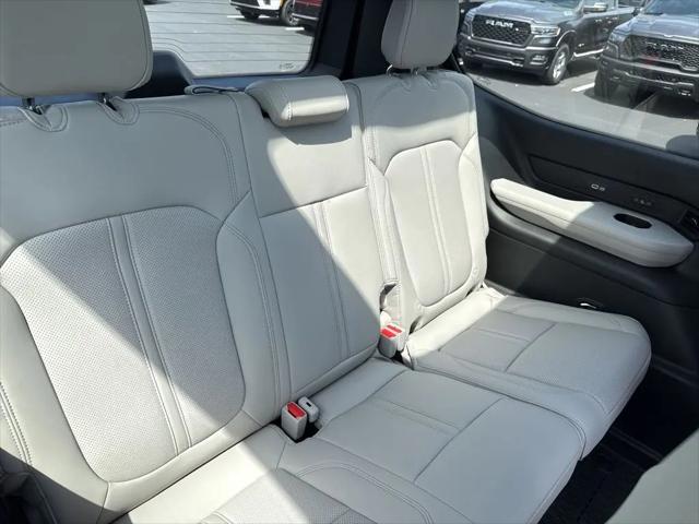 2026 Jeep Grand Wagoneer Limited Reserve 4x4