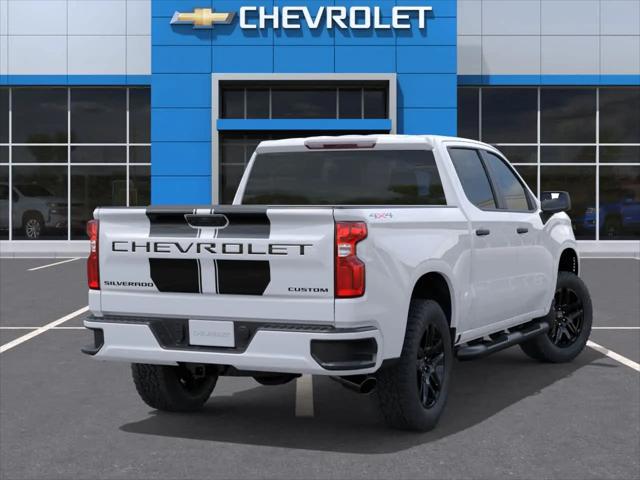 2026 Chevrolet Silverado 1500 4WD Crew Cab Short Bed Custom
