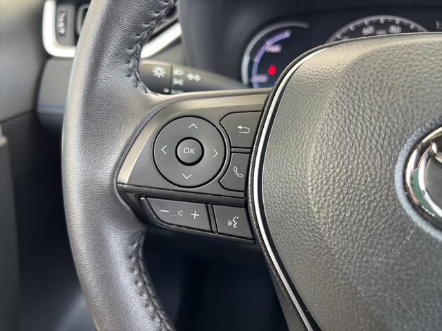 2025 Toyota RAV4 Hybrid SE
