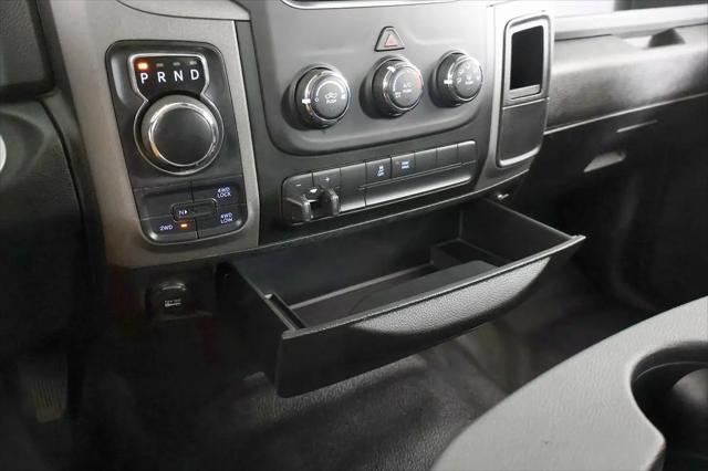 2019 Ram 1500 Classic Tradesman Crew Cab 4x4 5'7" Box