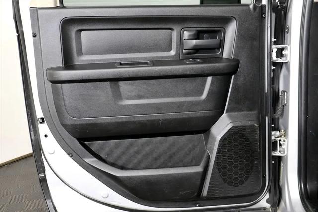 2019 Ram 1500 Classic Tradesman Crew Cab 4x4 5'7" Box
