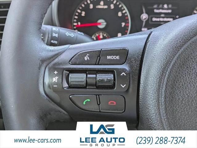 2017 Kia Sorento 2.4L LX
