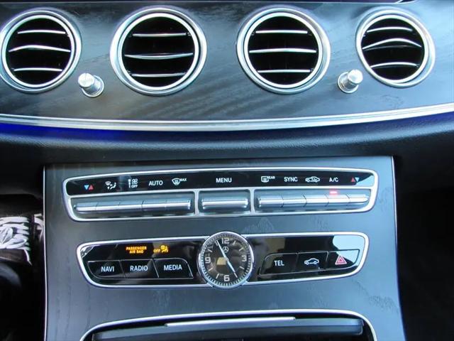 2019 Mercedes-Benz E-CLASS E 300 E 300