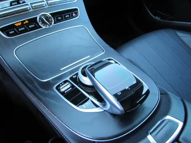 2019 Mercedes-Benz E-CLASS E 300 E 300