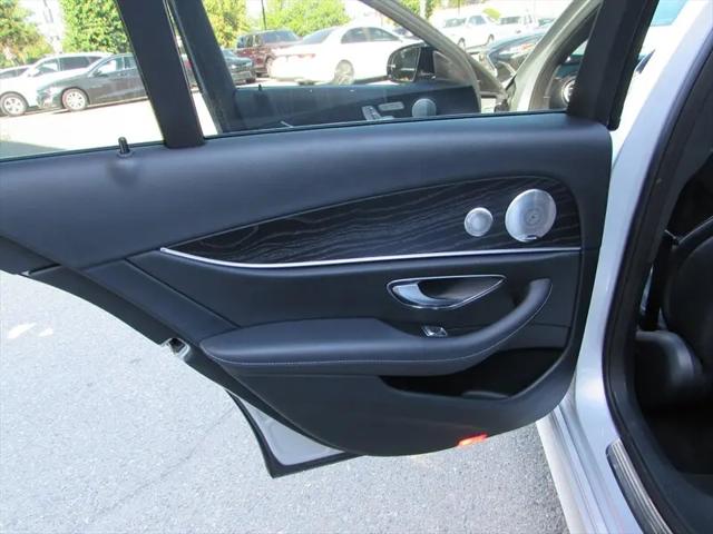 2019 Mercedes-Benz E-CLASS E 300 E 300