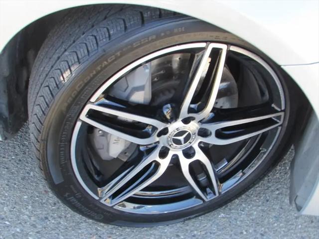 2019 Mercedes-Benz E-CLASS E 300 E 300