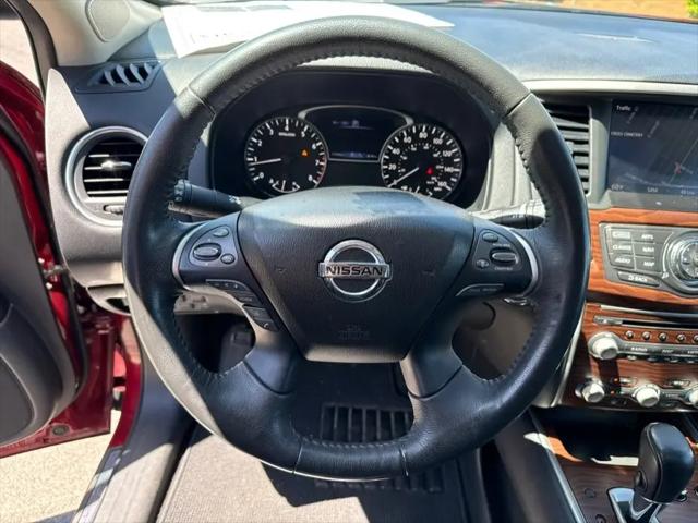 2017 Nissan Pathfinder Platinum