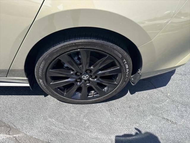 2025 Mazda Mazda3 2.5 Carbon Turbo