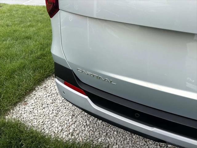 2025 Kia Carnival MPV EX