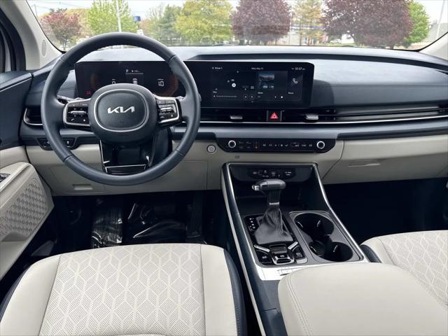 2025 Kia Carnival MPV EX