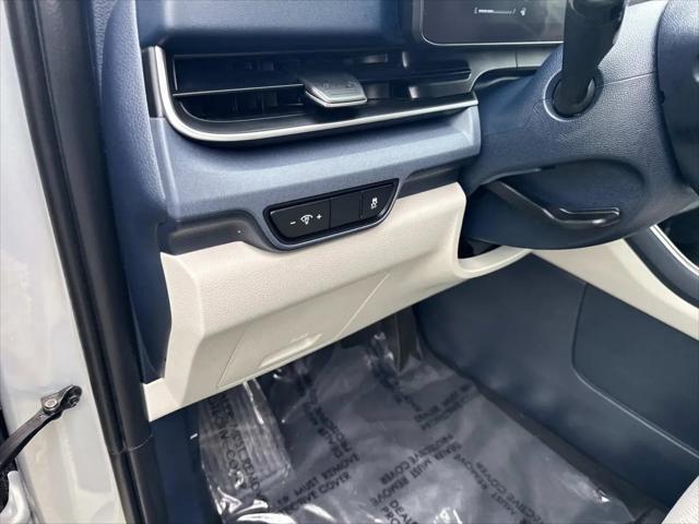 2025 Kia Carnival MPV EX