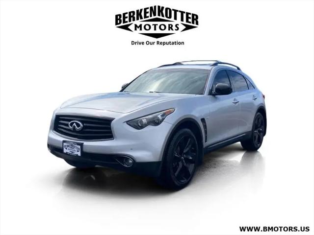 2015 INFINITI QX70 Standard