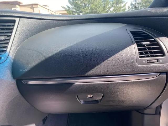 2015 INFINITI QX70 Standard