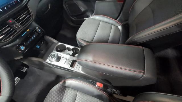 2023 Ford Escape ST-Line Select