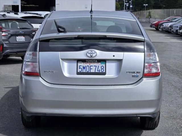 2005 Toyota Prius Base