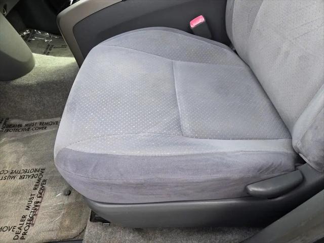 2005 Toyota Prius Base
