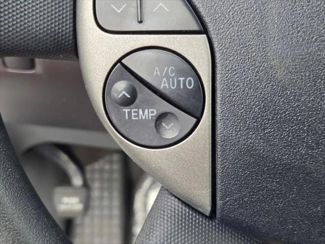2005 Toyota Prius Base