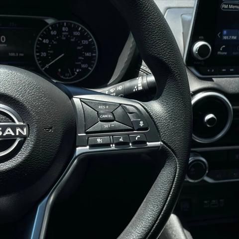 2024 Nissan Sentra SV Xtronic CVT