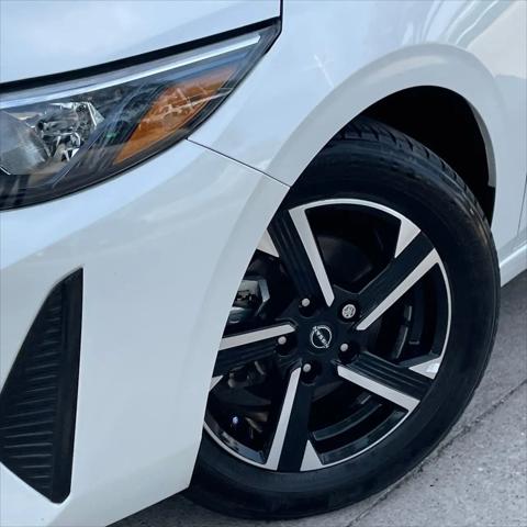 2024 Nissan Sentra SV Xtronic CVT