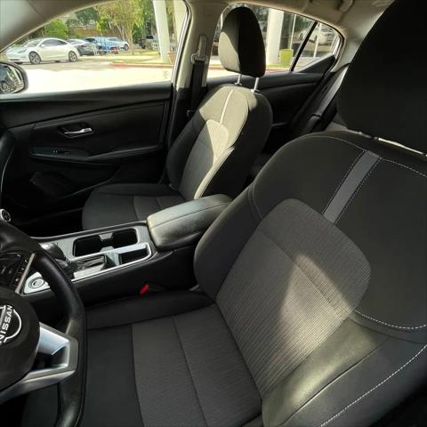 2024 Nissan Sentra SV Xtronic CVT