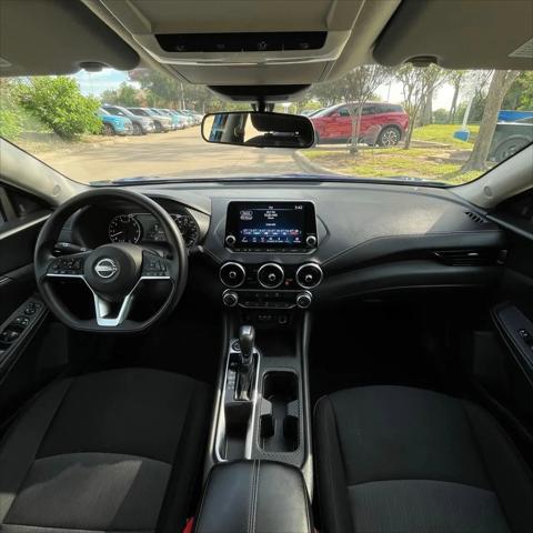 2024 Nissan Sentra SV Xtronic CVT