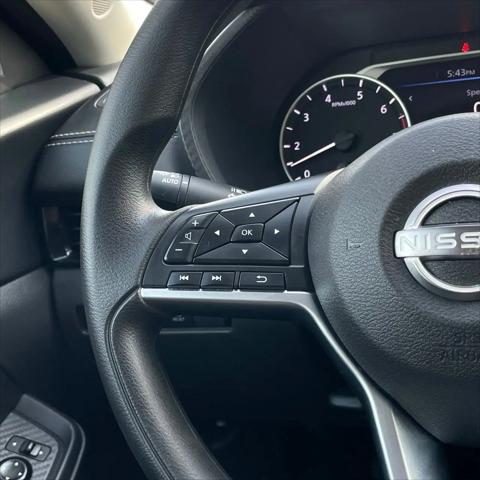 2024 Nissan Sentra SV Xtronic CVT
