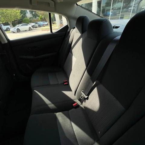 2024 Nissan Sentra SV Xtronic CVT