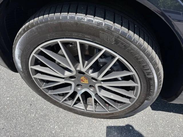 2021 Porsche Cayenne Cayenne