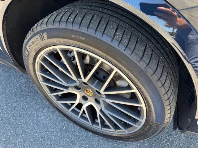 2021 Porsche Cayenne Cayenne