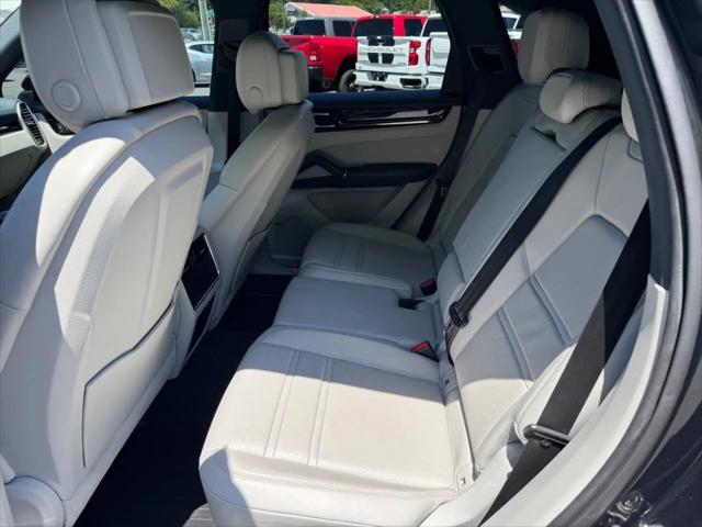 2021 Porsche Cayenne Cayenne