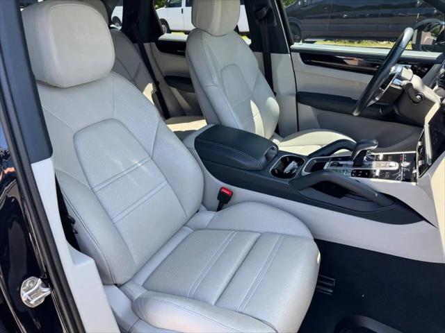 2021 Porsche Cayenne Cayenne