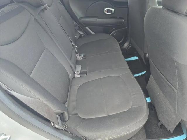 2014 Kia Soul Base