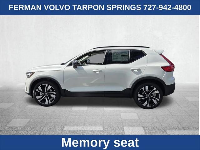 2026 Volvo XC40 Ultra, B5 AWD Gas (mild hybrid), Dark