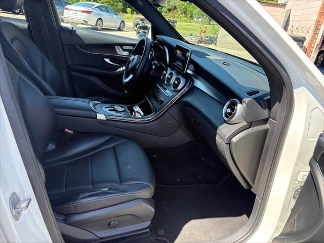 2017 Mercedes-Benz GLC GLC 300