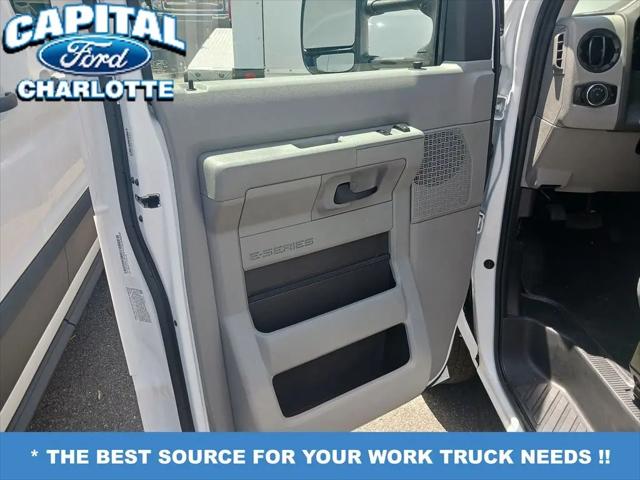 2027 Ford E-Series Cutaway E-350