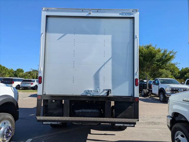 2027 Ford E-Series Cutaway E-450