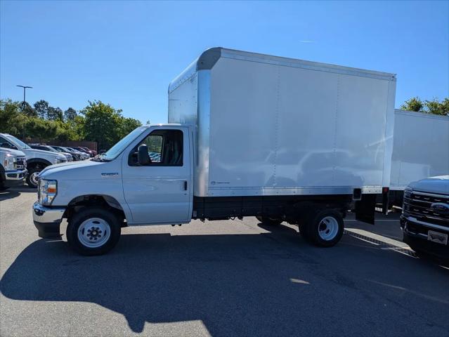 2027 Ford E-Series Cutaway E-450