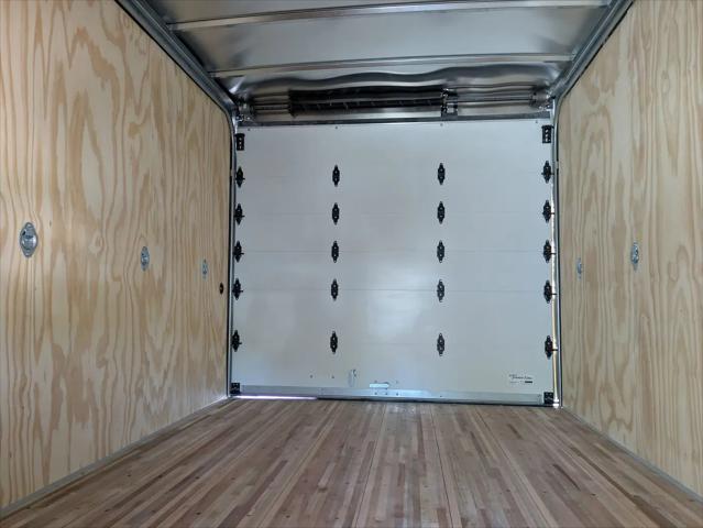 2027 Ford E-Series Cutaway E-450