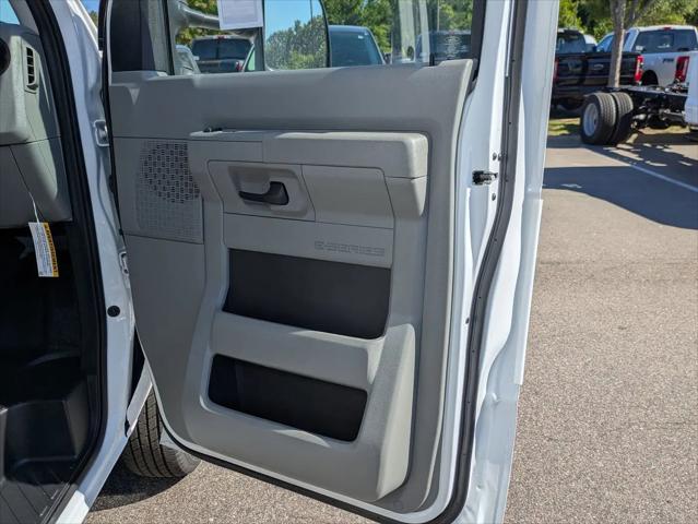 2027 Ford E-Series Cutaway E-450