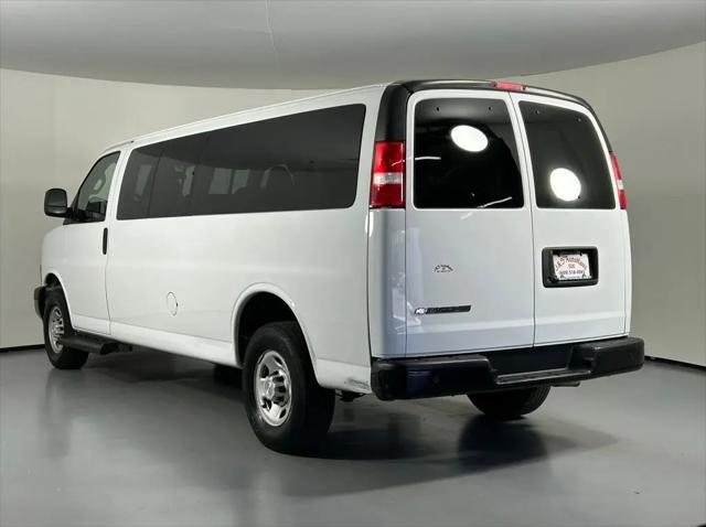 2023 Chevrolet Express Passenger RWD 3500 Extended Wheelbase LS