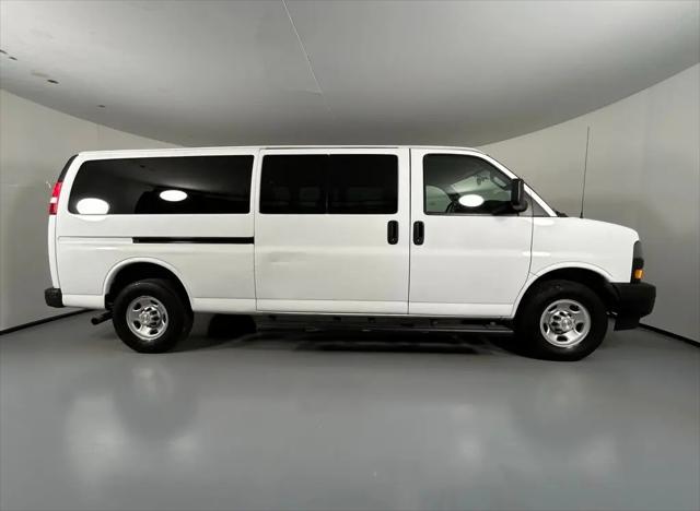 2023 Chevrolet Express Passenger RWD 3500 Extended Wheelbase LS