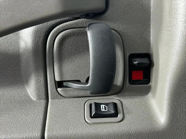2023 Chevrolet Express Passenger RWD 3500 Extended Wheelbase LS