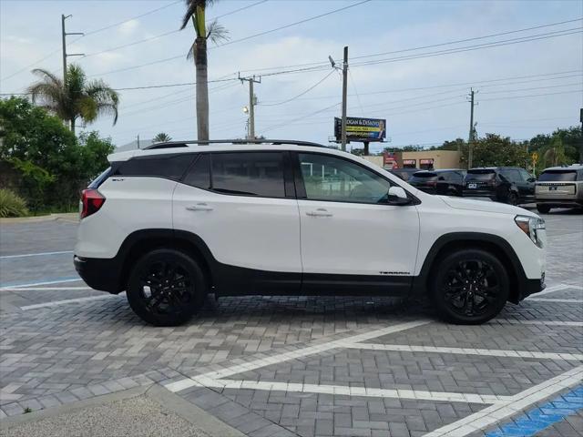 2022 GMC Terrain FWD SLT