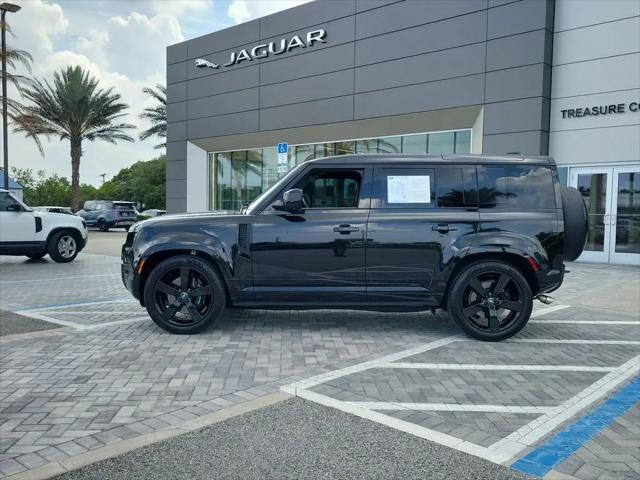 2025 Land Rover Defender 110 P525 V8
