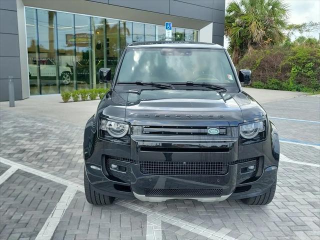 2025 Land Rover Defender 110 P525 V8