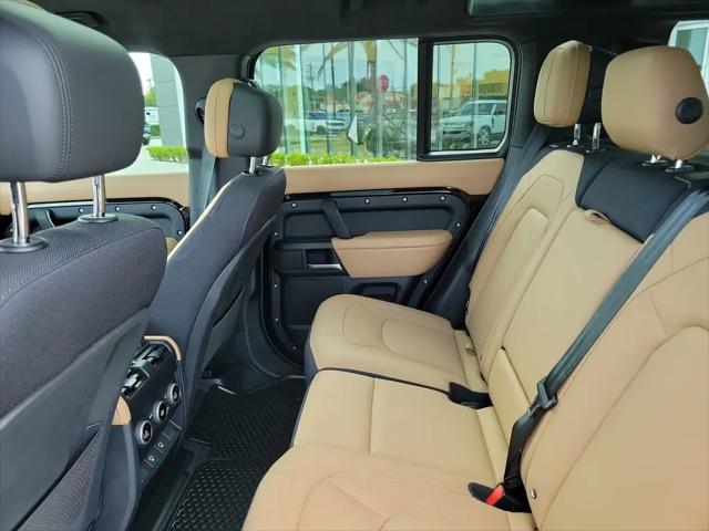 2025 Land Rover Defender 110 P525 V8