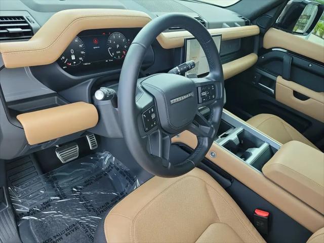 2025 Land Rover Defender 110 P525 V8