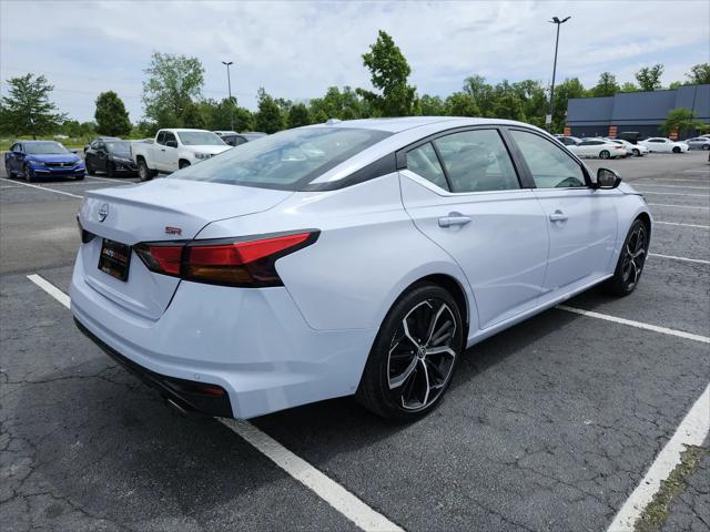 2024 Nissan Altima SR FWD