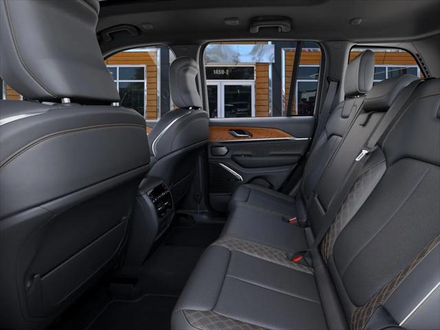 2026 Jeep Grand Cherokee Summit 4x4