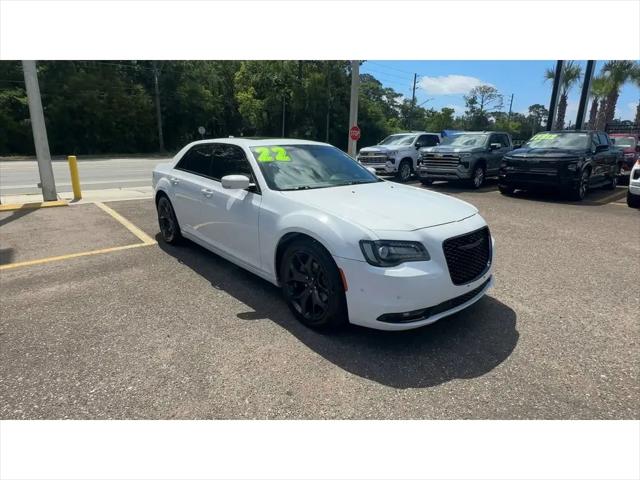 2022 Chrysler 300 S